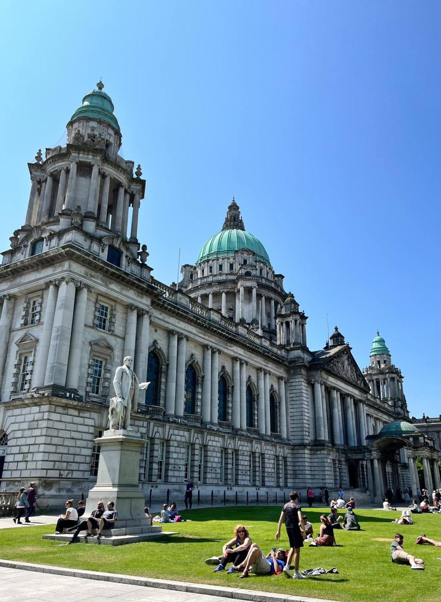 Central Apartment In Belfast City Centre - Sleeps 5 People Екстериор снимка